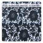 Biały / czarny kolor Tkanina z nylonowej bawełny w kwiaty, haftowana koronka