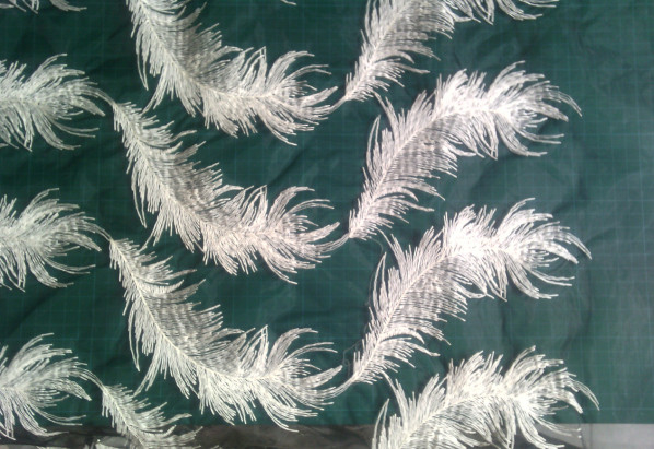 Białe piórko organza wzór haftowane Koronka bawełniana tkanina na odzież