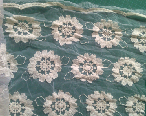 Czysta bawełna organza haftowane kwiaty koronki tkaniny krawieckie Eco friendly