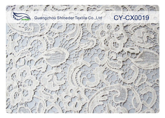 Biały kwiat Haftowany Koronkowy materiał Bawełna / Nylon / Metallic CY-CX0019