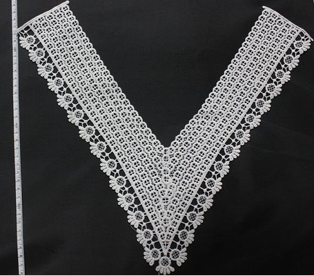 Neck Collar Koronka Haft Odzież Motif Mleko Poly Biała do odzieży