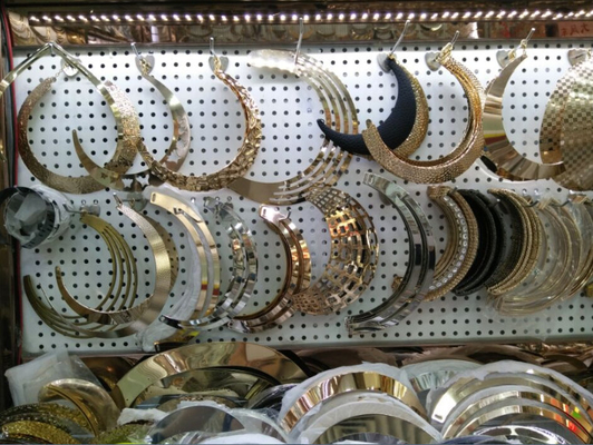 Profesjonalne Alloy Plating metalowych elementów do odzieży / Ladies &#39;Kolorze